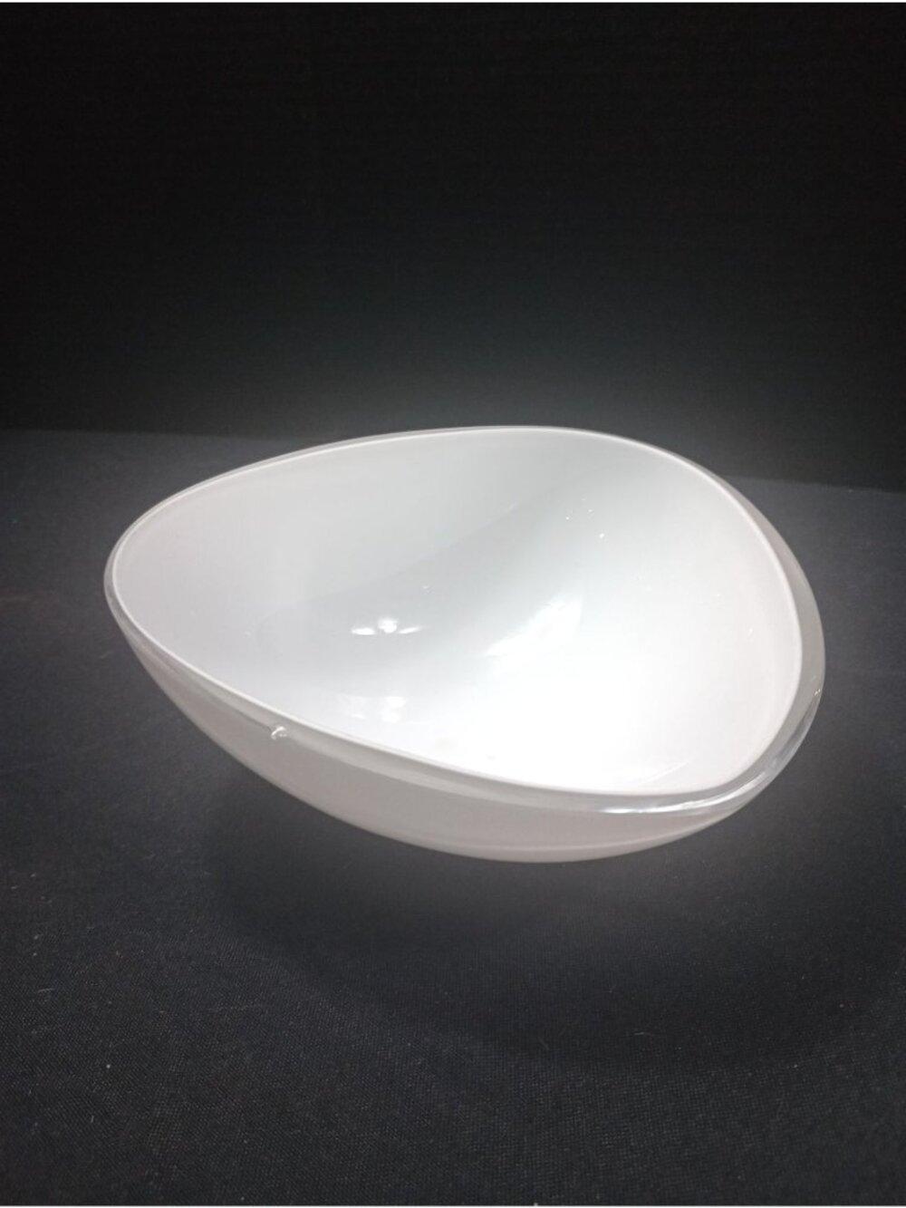 Modern  *RARE* Zwiesel  1872 Triangular Mouth Blown Cased Glass Bowl